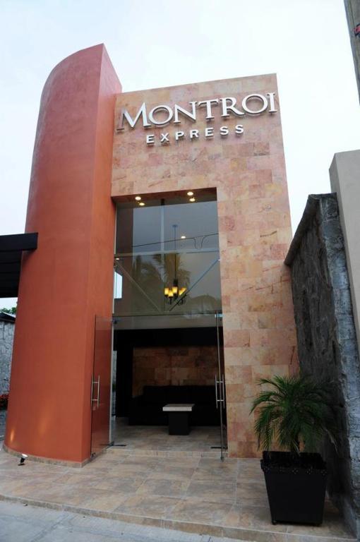 Montroi Hotel โคลิมา ภายนอก รูปภาพ